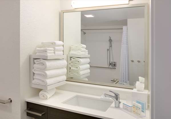  - Hampton Inn Irvine Spectrum Center Lake Forest - I-5, Exit 92