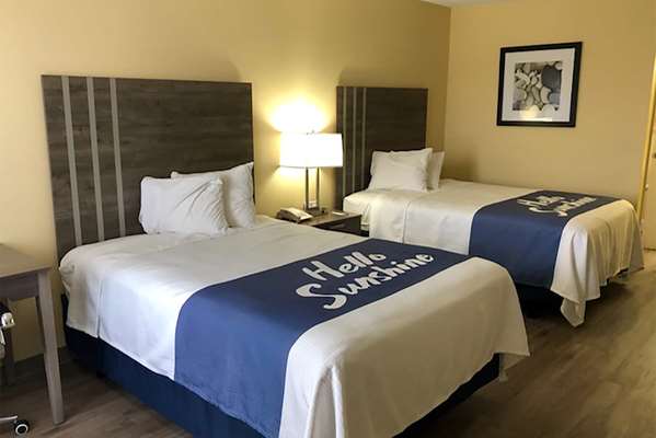  - Days Inn Cape Carteret
