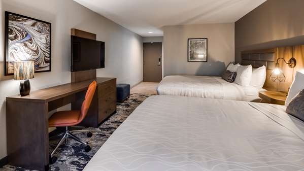  - Best Western Plus Bourbonnais Hotel & Suites - I-57, Exit 315