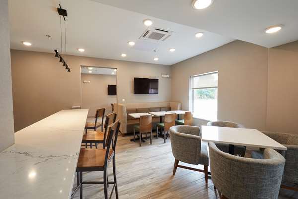 Restaurant - Best Western Plus Bourbonnais Hotel & Suites - I-57, Exit 315