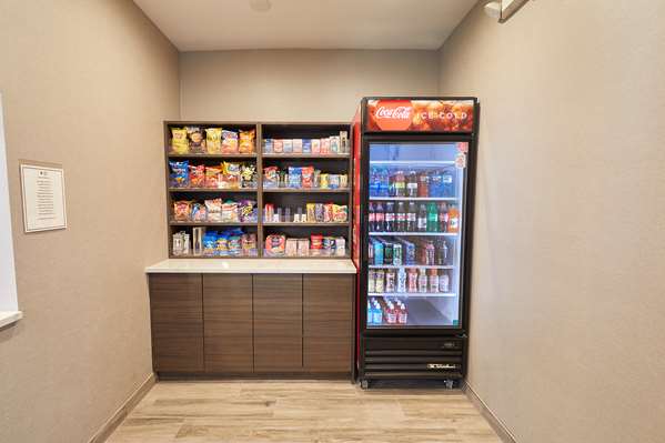  - Best Western Plus Bourbonnais Hotel & Suites - I-57, Exit 315