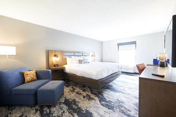  - Best Western Plus Bourbonnais Hotel & Suites - I-57, Exit 315