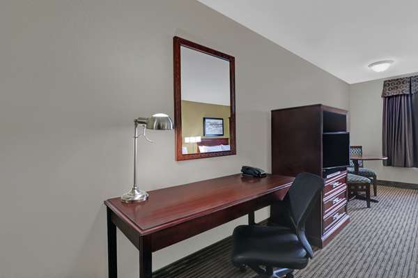  - SureStay Plus Hotel by Best Western Drumheller