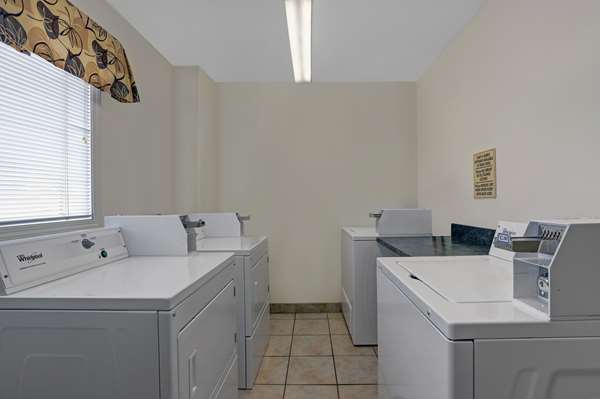 Amenities - SureStay Plus Hotel by Best Western Drumheller