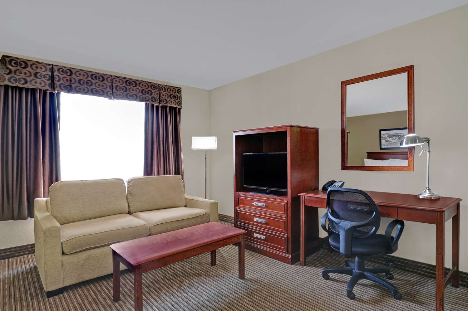 Super 8 Motel Drumheller, AB See Discounts