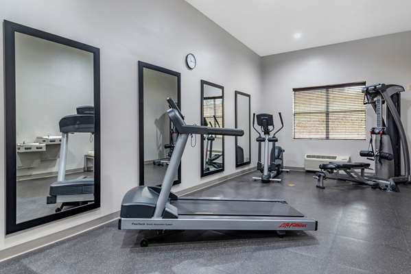 Fitness/ Exercise Room - Comfort Inn & Suites Cartersville