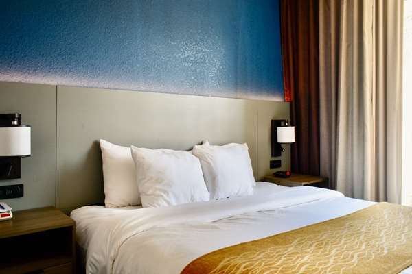  - Comfort Inn & Suites Cartersville
