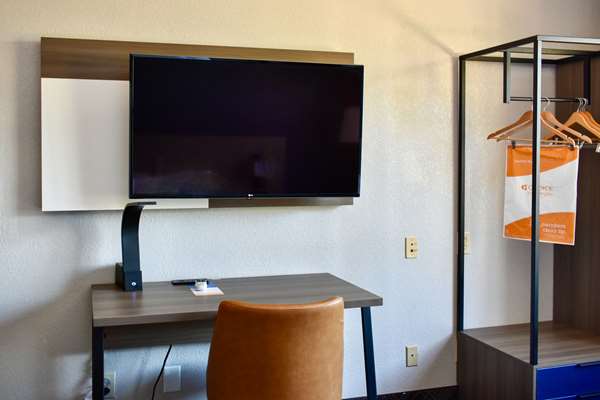  - Comfort Inn & Suites Cartersville