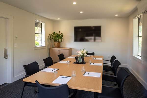  - Wine Country Inn St Helena