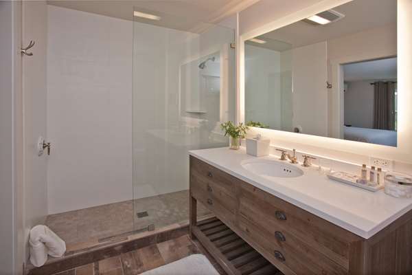  - Wine Country Inn St Helena