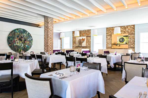  - Vendue Inn Charleston