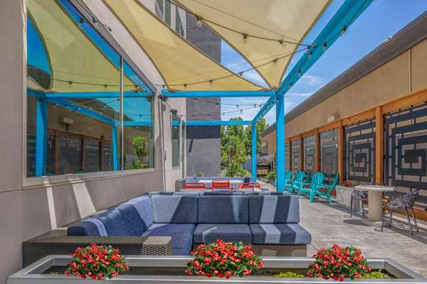 Exterior view - Tru by Hilton Lathrop - I-5, Exit 462