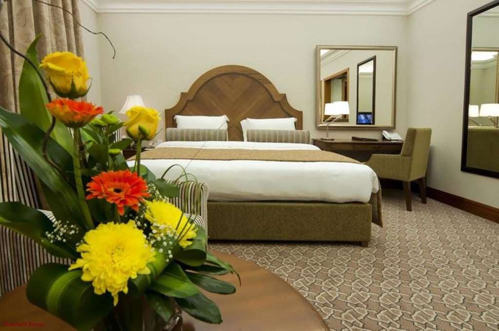 TOP AYLA HOTEL AL AIN-guestroom-Guest Room,On-Site.jpg