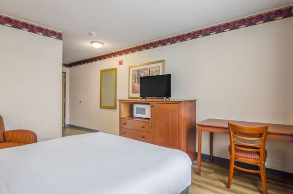  - Red Lion Inn Port Orchard