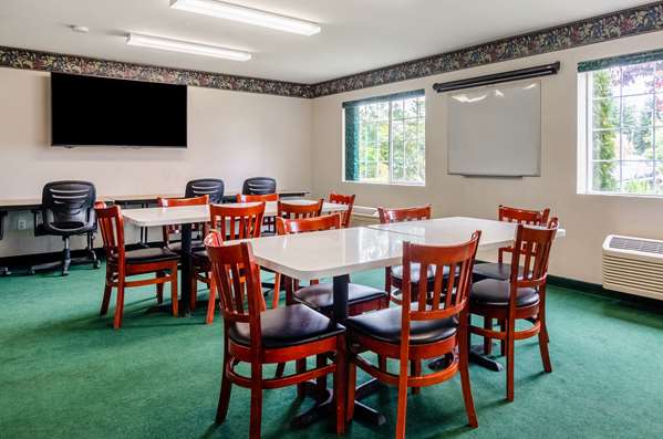 Restaurant - Red Lion Inn Port Orchard