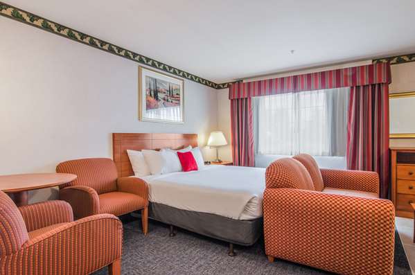 Suite - Red Lion Inn Port Orchard