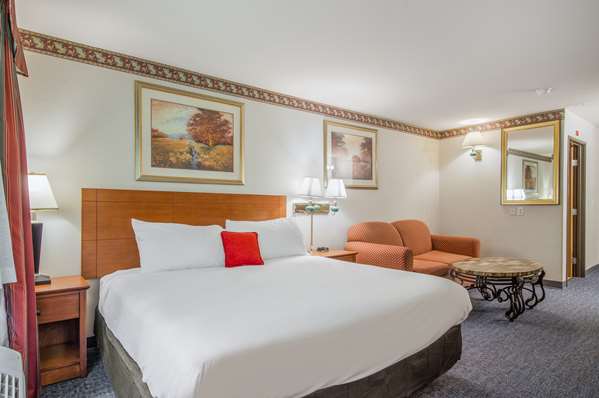 Suite - Red Lion Inn Port Orchard