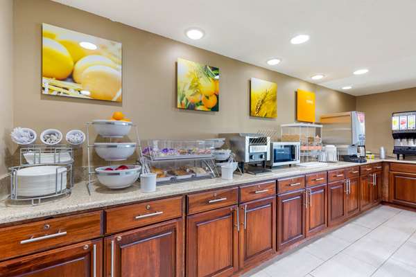 Amenities - Comfort Inn & Suites Milford