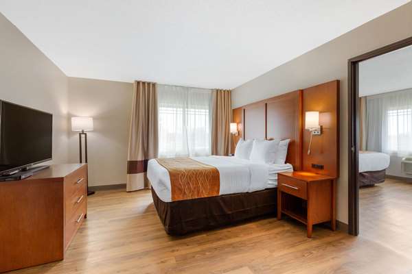 Suite - Comfort Inn & Suites Milford