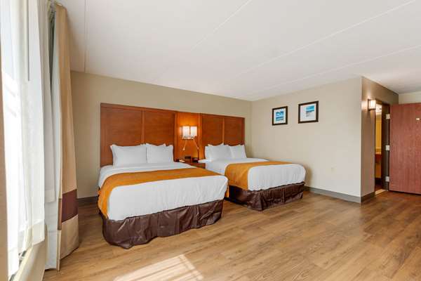  - Comfort Inn & Suites Milford