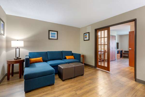 Suite - Comfort Inn & Suites Milford