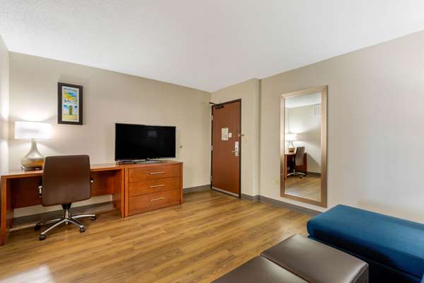 Suite - Comfort Inn & Suites Milford