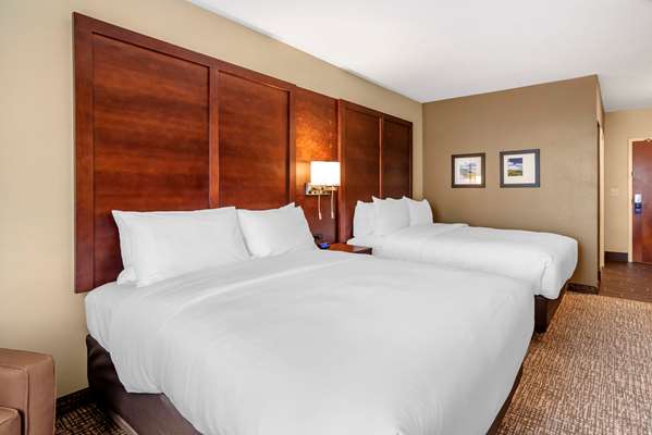 Suite - Comfort Inn & Suites Winchester - I-81, Exit 310