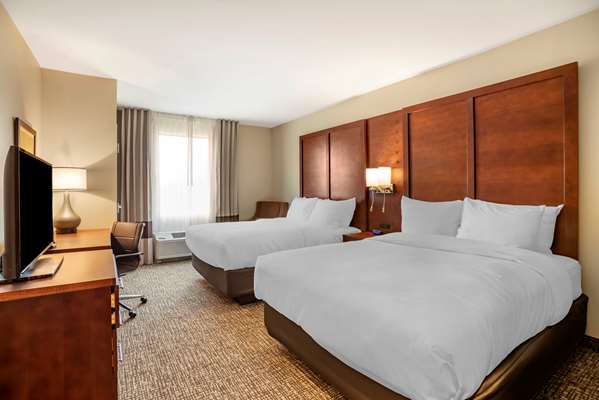Suite - Comfort Inn & Suites Winchester - I-81, Exit 310