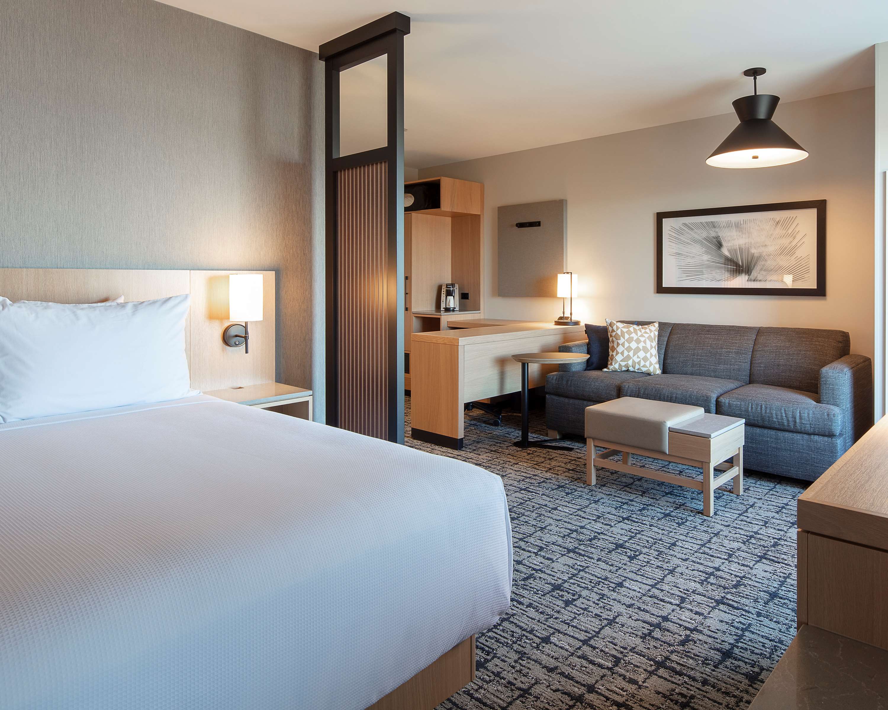 Hyatt Place Moncton Room Type - Specialty King Bed (plus sofa bed)