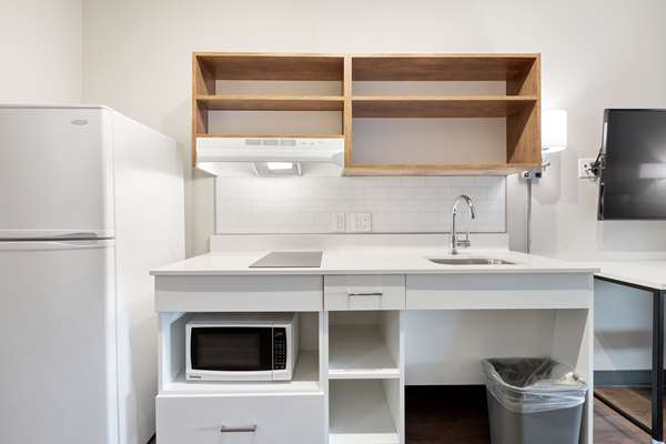  - Extended Stay America Suites Fort Lee Colonial Heights - I-95, Exit 54