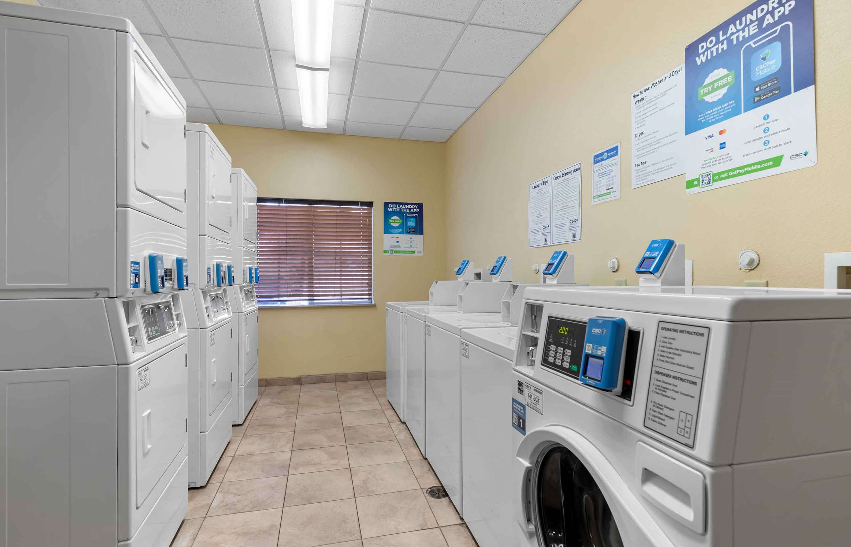 On-Premise Guest Laundry | Extended Stay America Suites San Antonio North