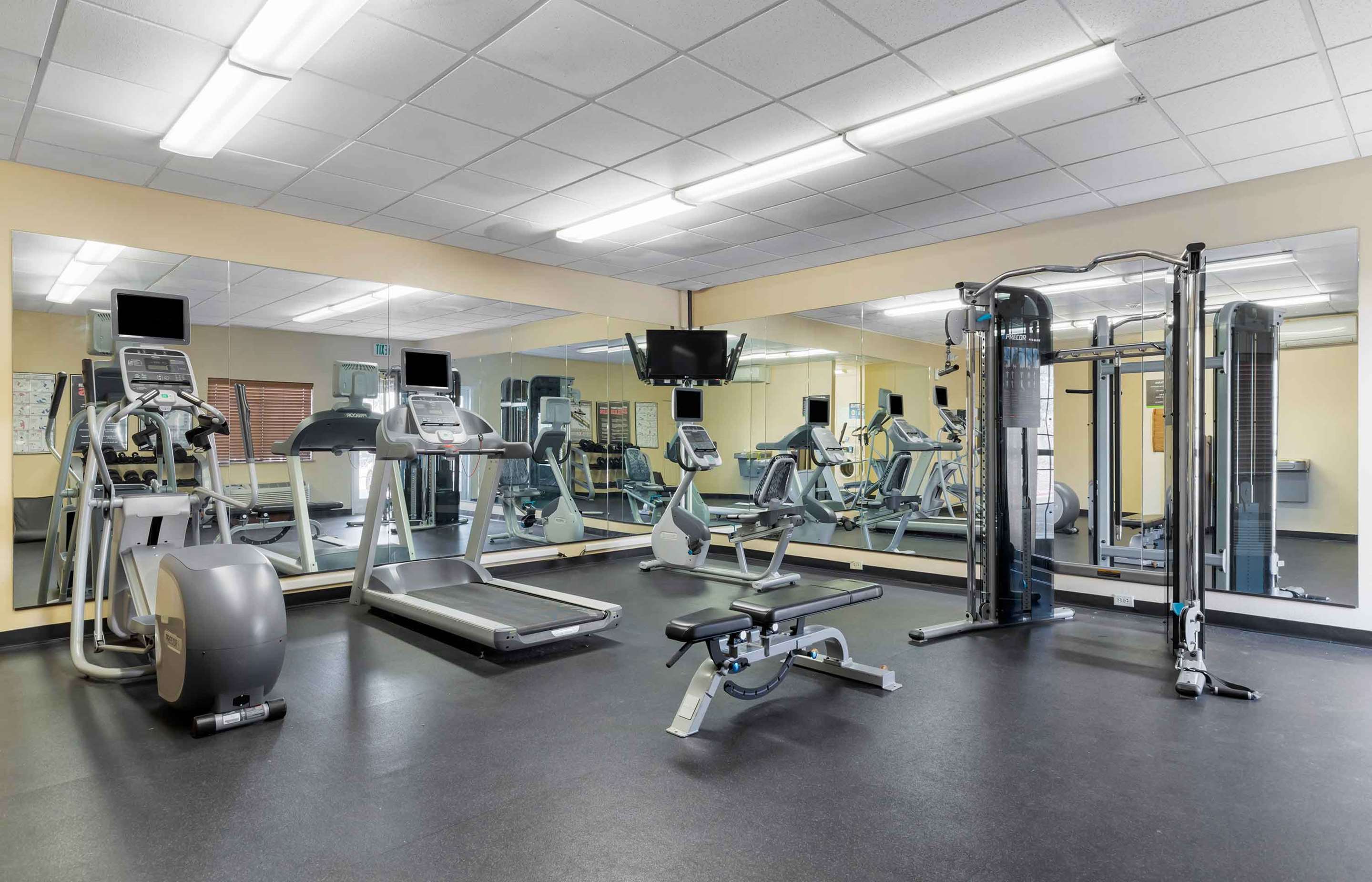 On-Site Fitness Facility | Extended Stay America Suites San Antonio North