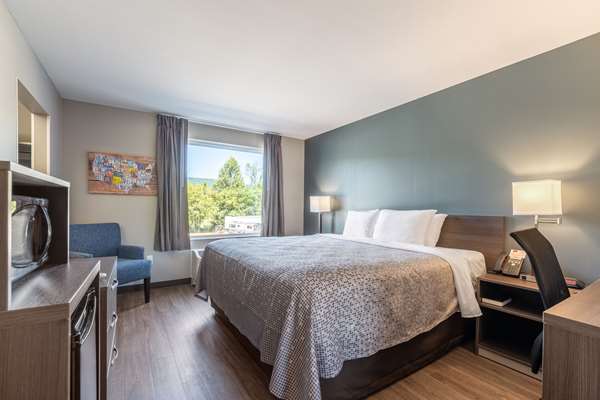  - Econo Lodge Dayton