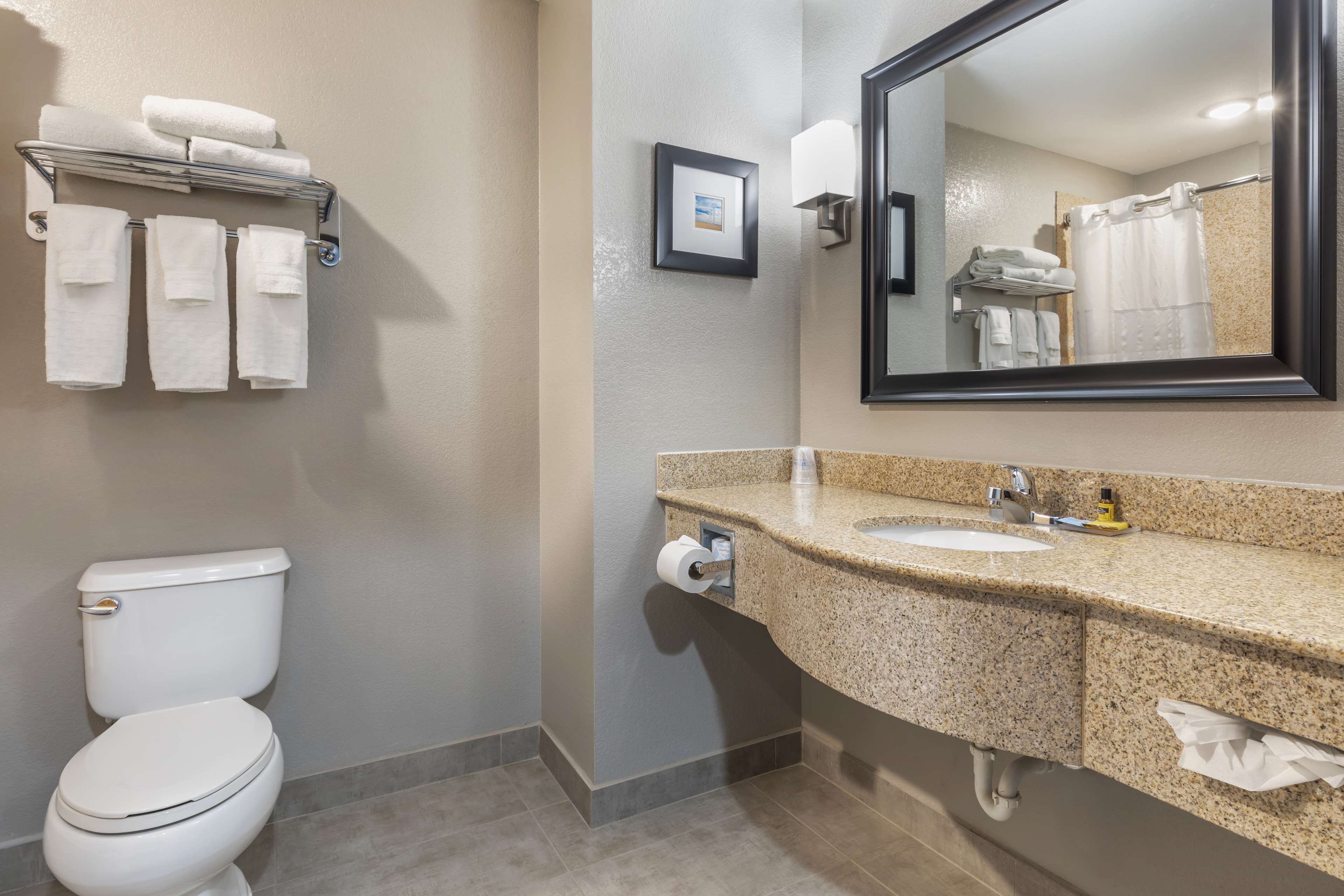 Best Western Plus Stephenville Inn - Tap to explore photos