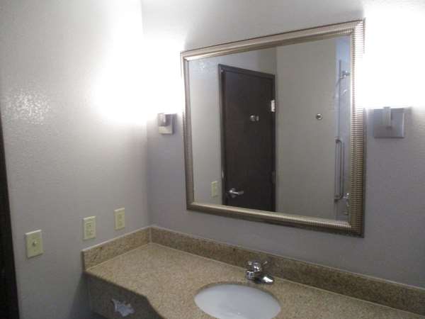 Suite - Best Western Plus Stephenville Inn