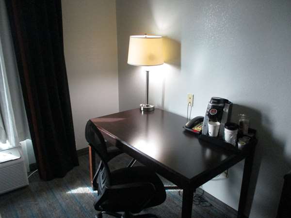  - Best Western Plus Stephenville Inn