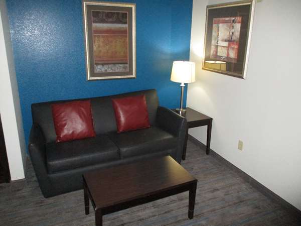 Suite - Best Western Plus Stephenville Inn