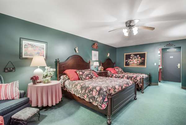  - Shore Club Wisconsin Hotel Elkhart Lake