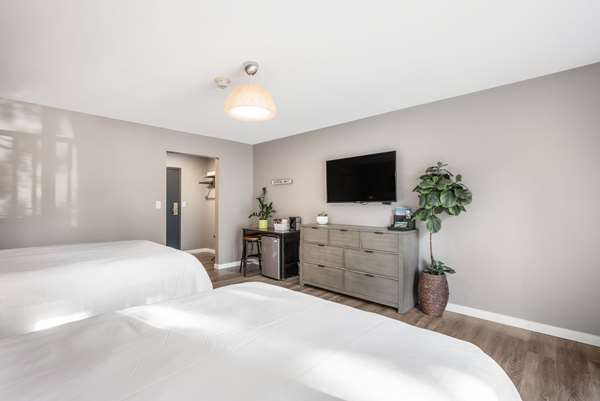  - Shore Club Wisconsin Hotel Elkhart Lake