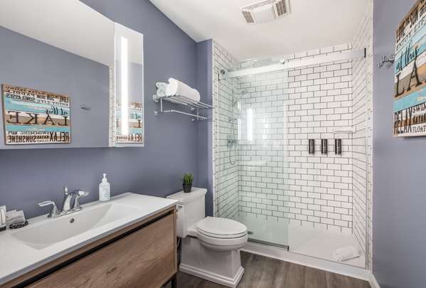  - Shore Club Wisconsin Hotel Elkhart Lake