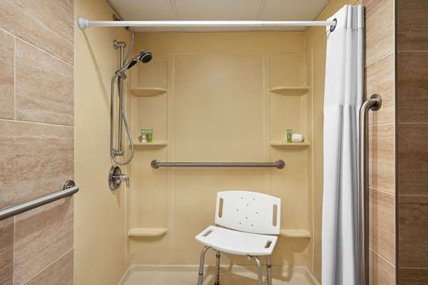  - Wyndham Garden Hotel Totowa - I-80, Exit 54 & 55