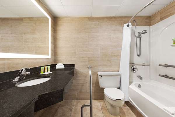  - Wyndham Garden Hotel Totowa - I-80, Exit 54 & 55