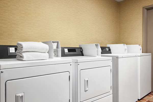 Amenities - Wyndham Garden Hotel Totowa - I-80, Exit 54 & 55
