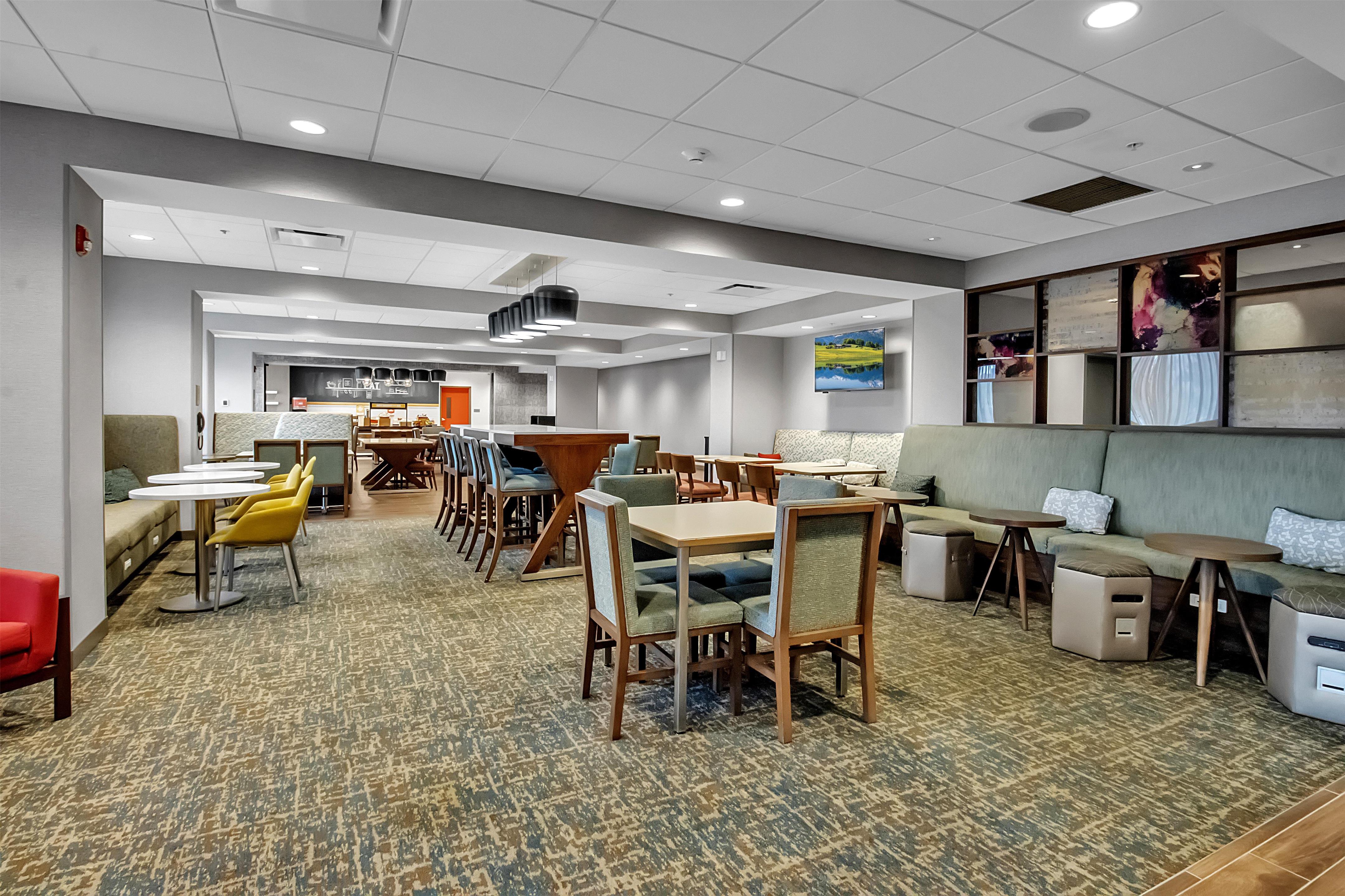 Restaurant | Hampton Inn Buffalo - Amherst, NY