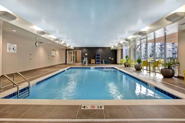 Pool - Home2 Suites by Hilton Carmel