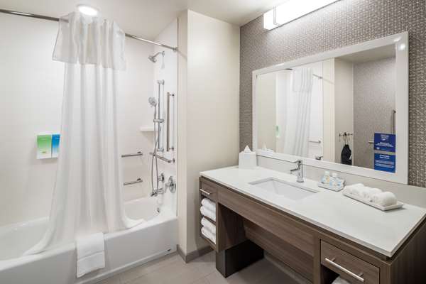  - Home2 Suites by Hilton Cape Canaveral