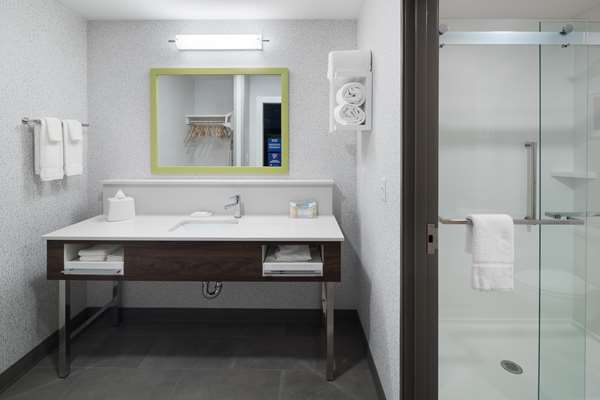  - Hampton Inn & Suites Cape Canaveral