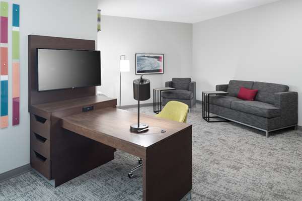  - Hampton Inn & Suites Cape Canaveral