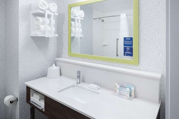  - Hampton Inn & Suites Cape Canaveral
