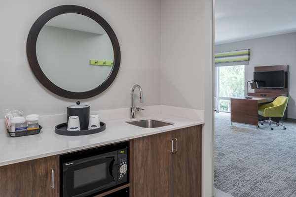  - Hampton Inn & Suites Cape Canaveral